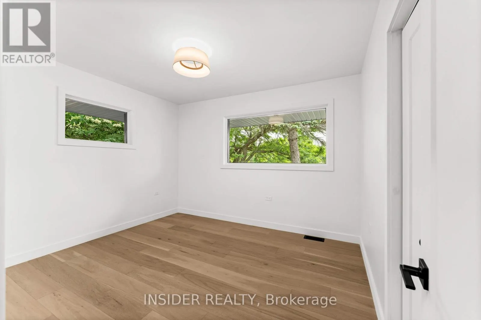 1802 SYDENHAM ROAD
