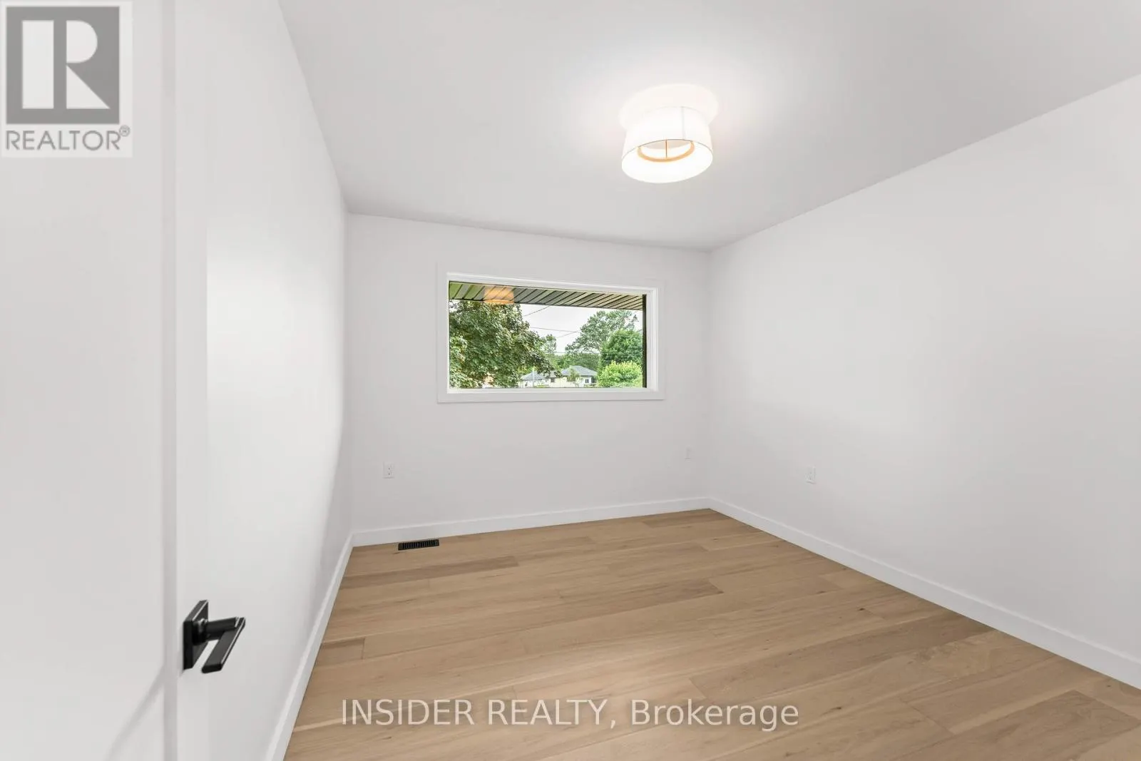 1802 SYDENHAM ROAD