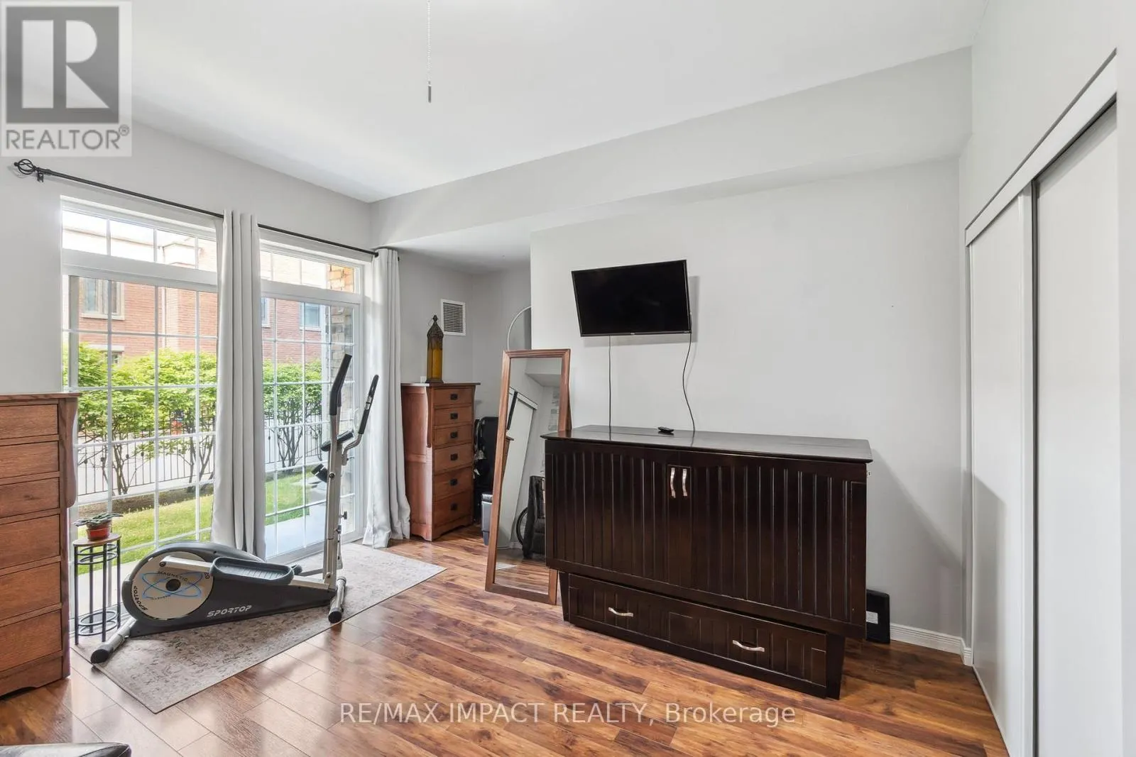 108 - 145 THIRD STREET, #108