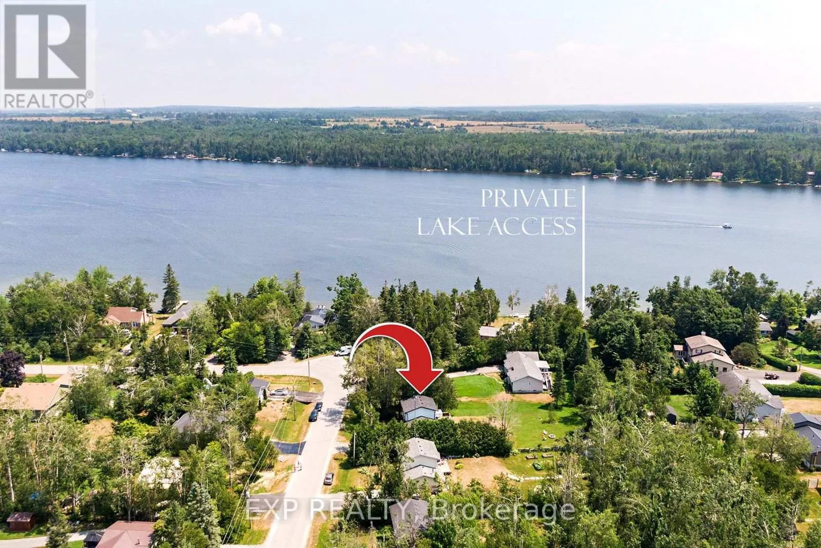 8 PINEWOOD BOULEVARD