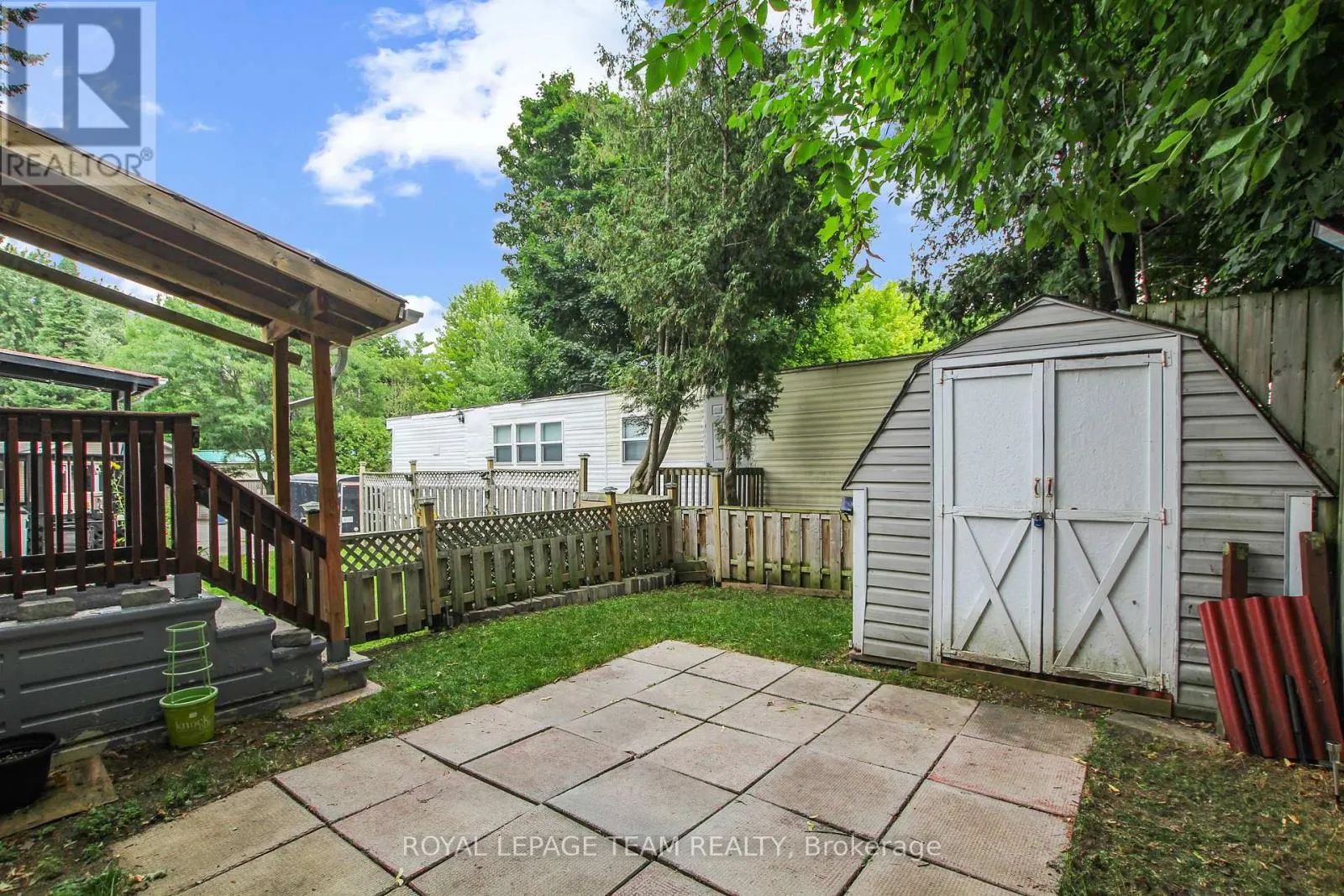 7 ROWAN ROAD