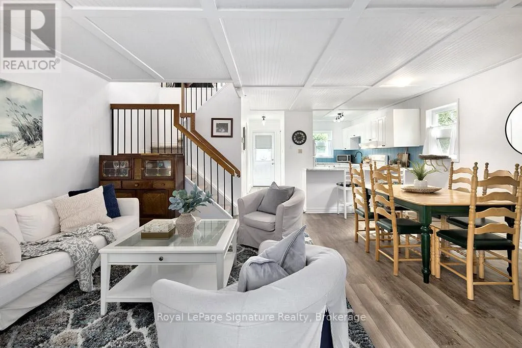81 - 127 ALFRED STREET W, #81