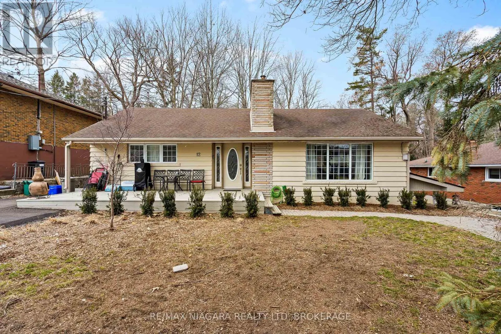 12 CEDAR STREET