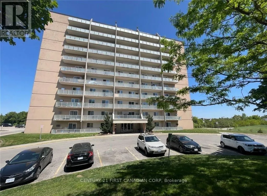 802 - 573 MORNINGTON AVENUE, #802