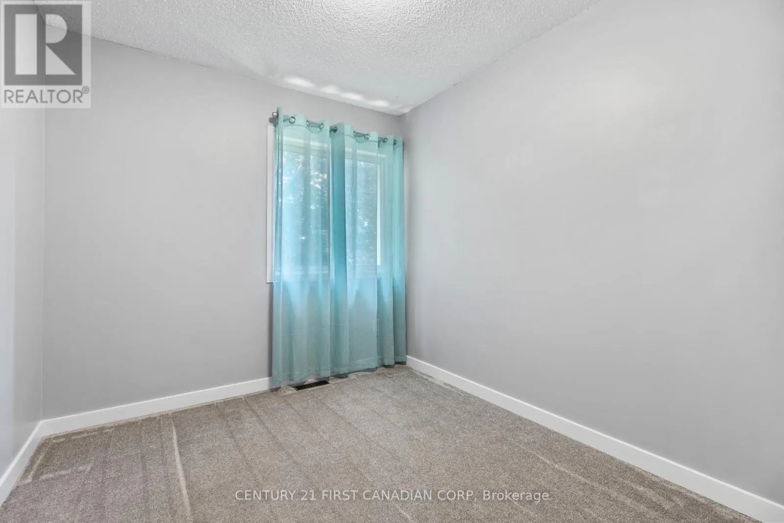 154 - 700 OSGOODE DRIVE, #154