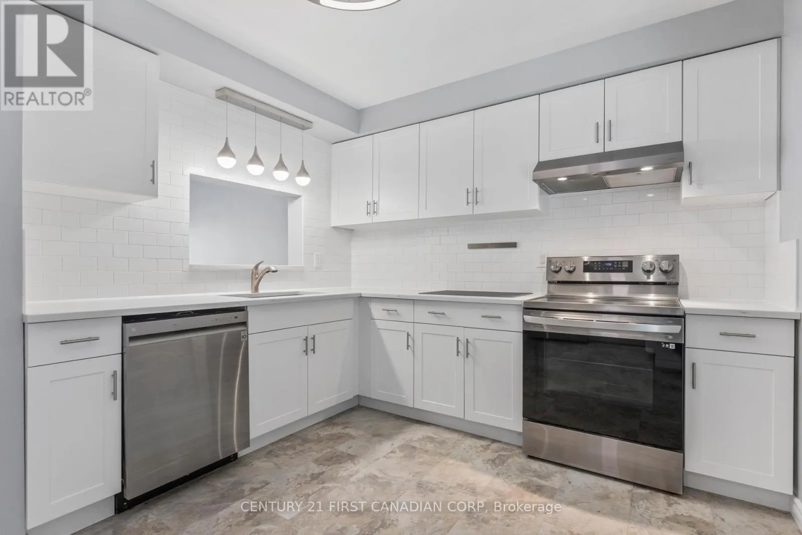 154 - 700 OSGOODE DRIVE, #154