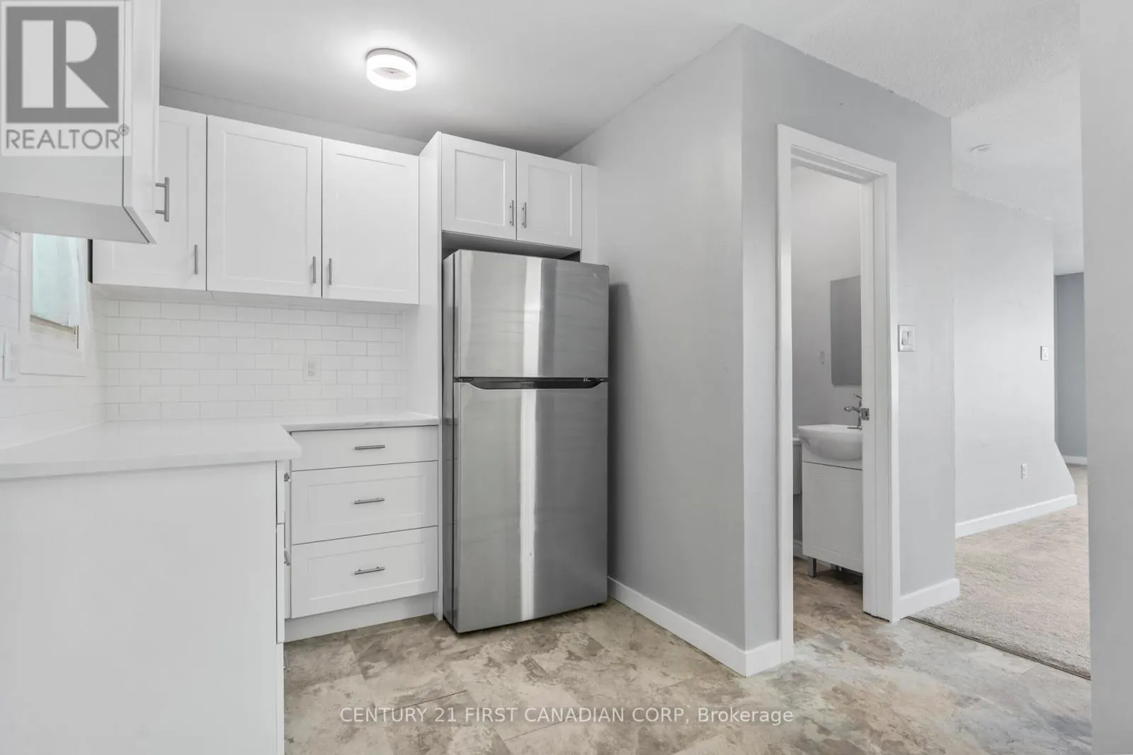 154 - 700 OSGOODE DRIVE, #154