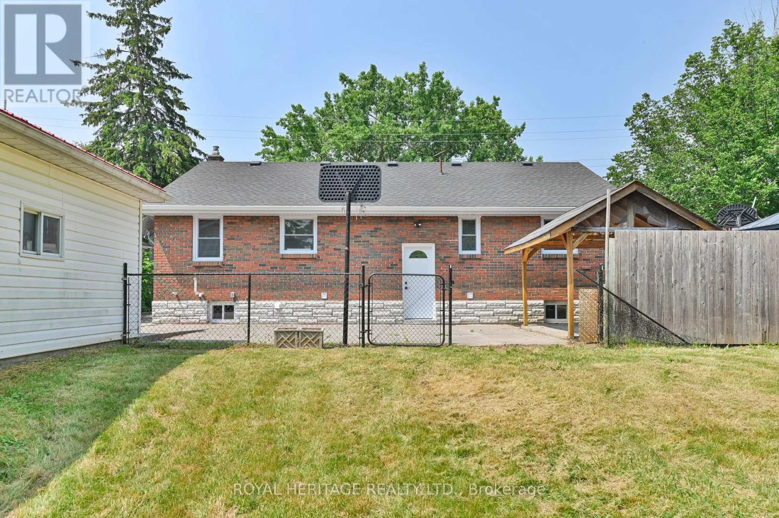 285 HERCHIMER AVENUE