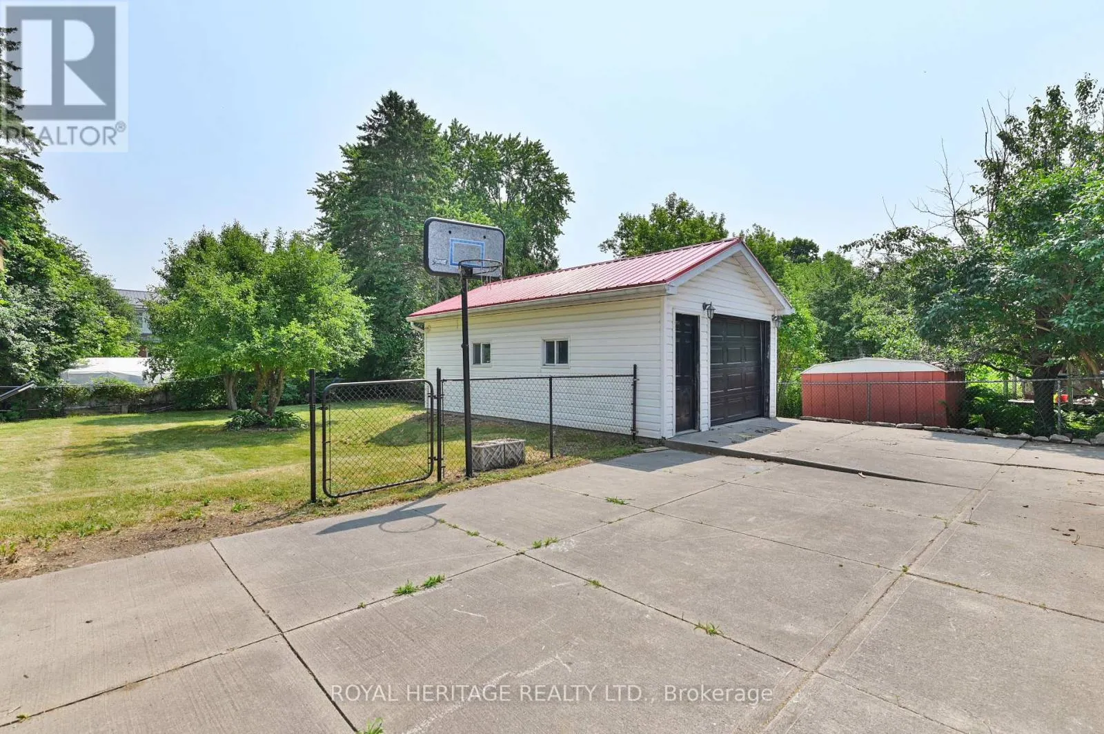 285 HERCHIMER AVENUE