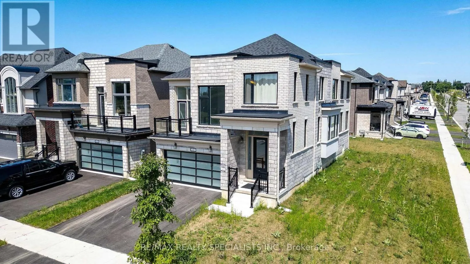 1407 UPPER THAMES DRIVE