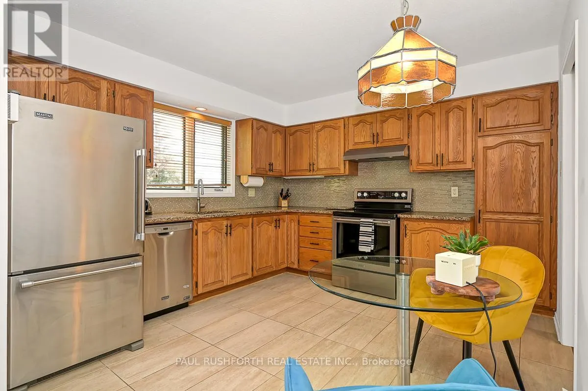 16 OAKLEY AVENUE