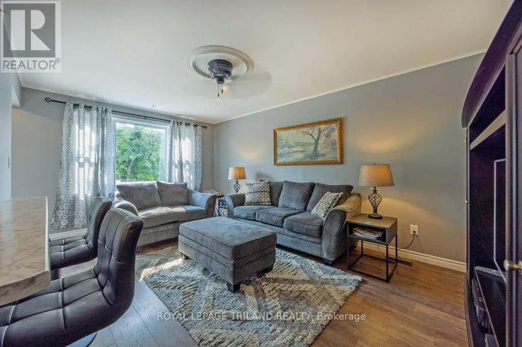 174 FAIRVIEW AVENUE