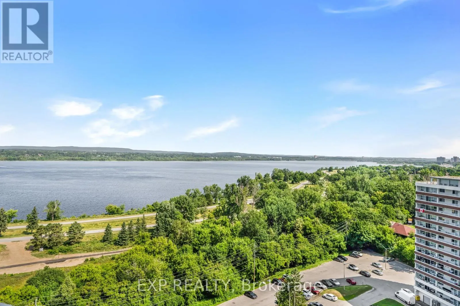 1501 - 1081 AMBLESIDE DRIVE