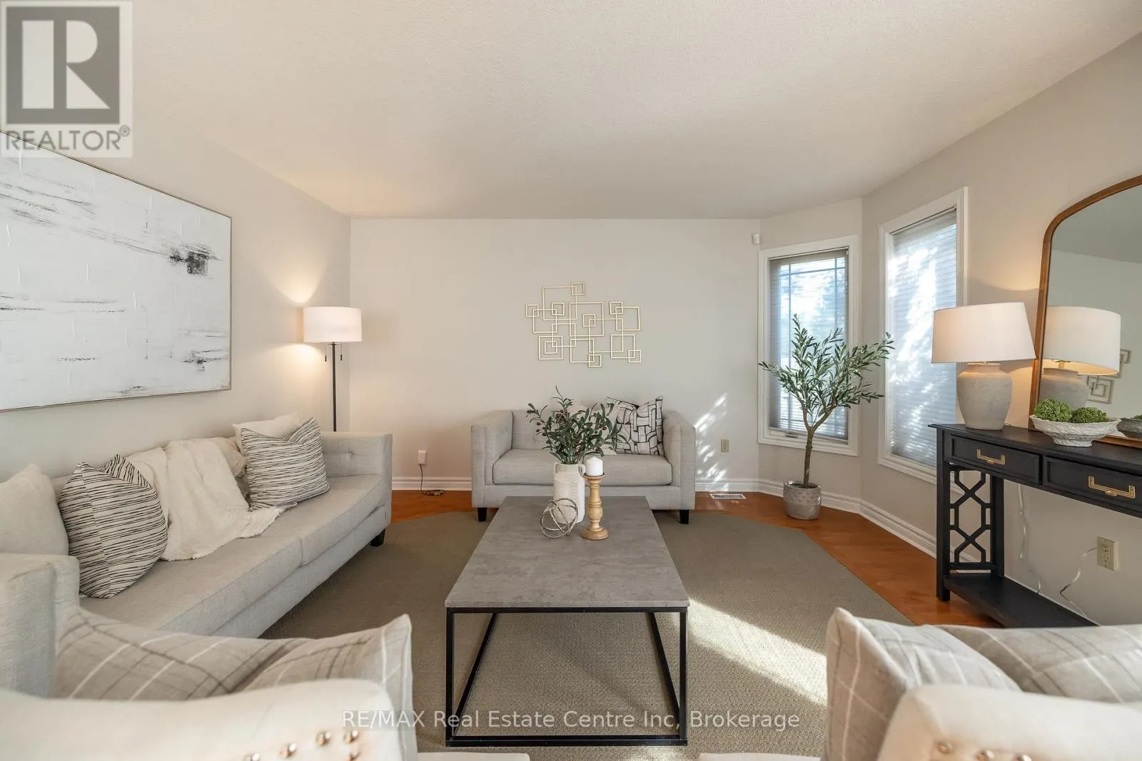78 MCARTHUR DRIVE