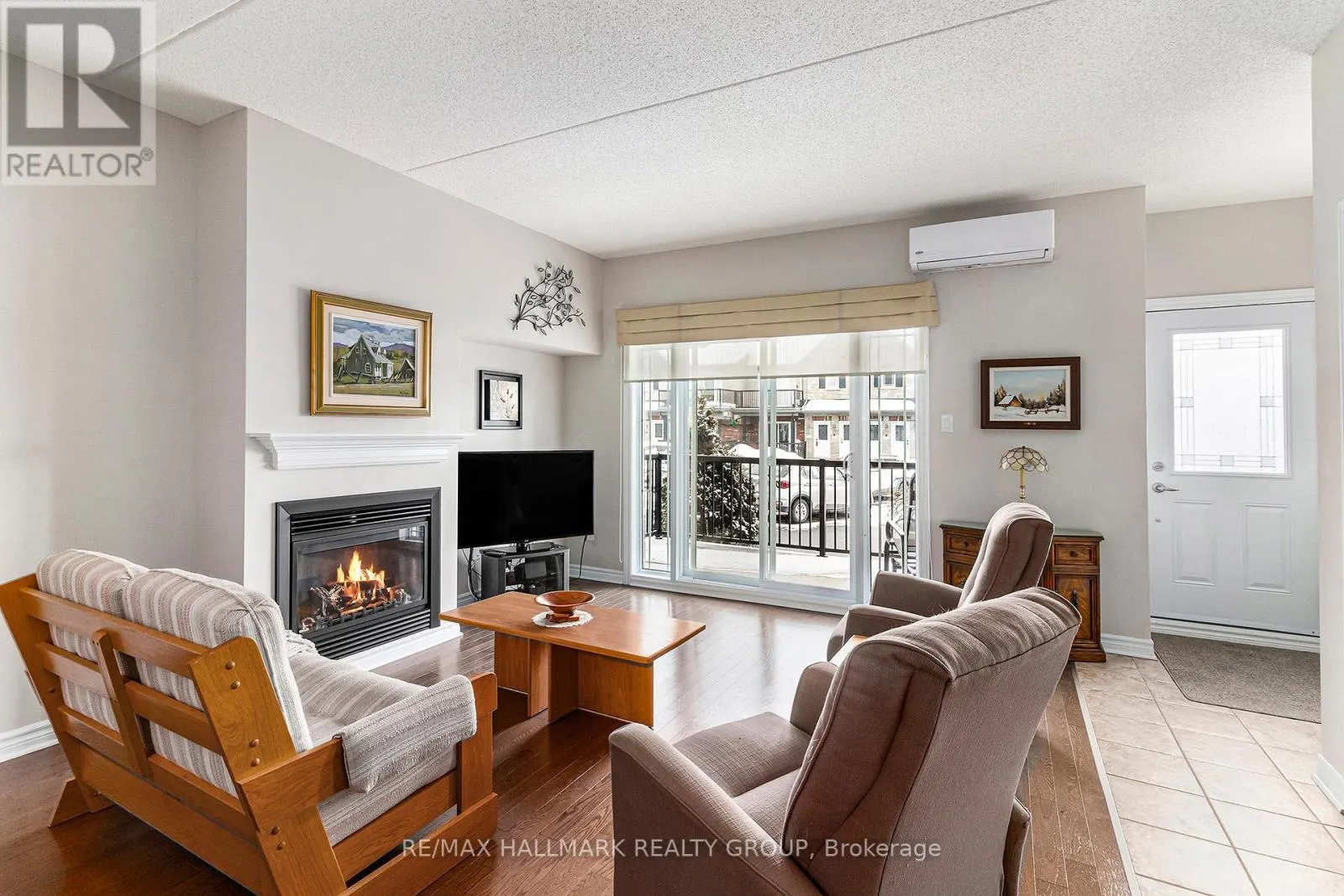 404 - 201 ELIOT DRIVE