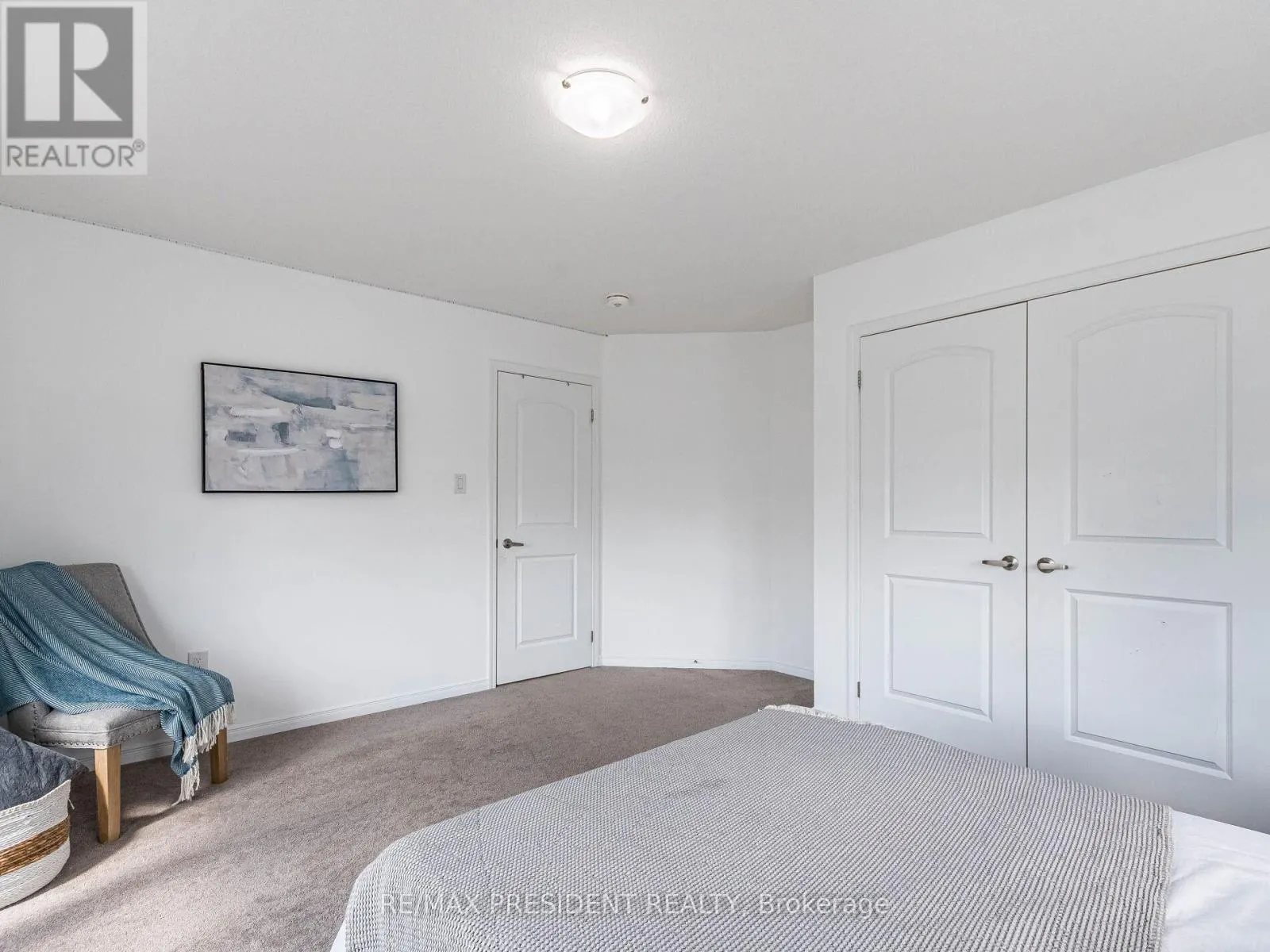 161 MUNRO CIRCLE E