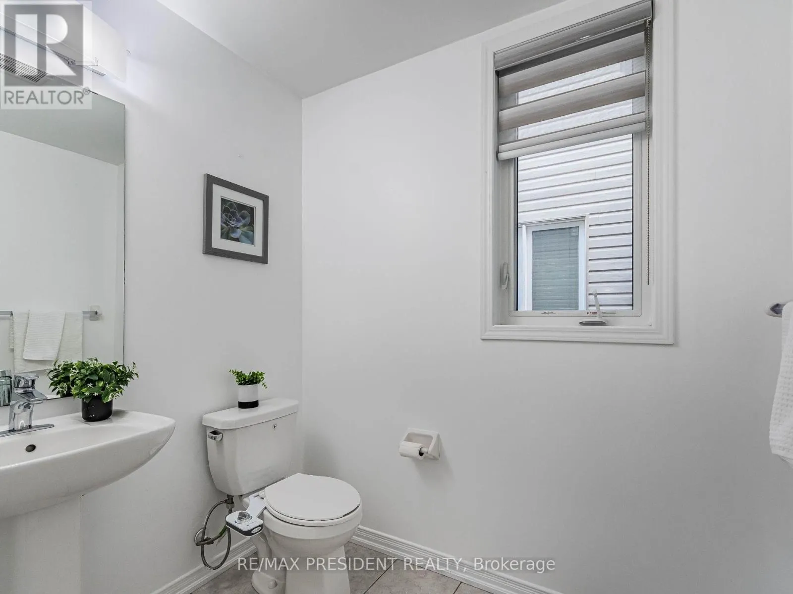 161 MUNRO CIRCLE E