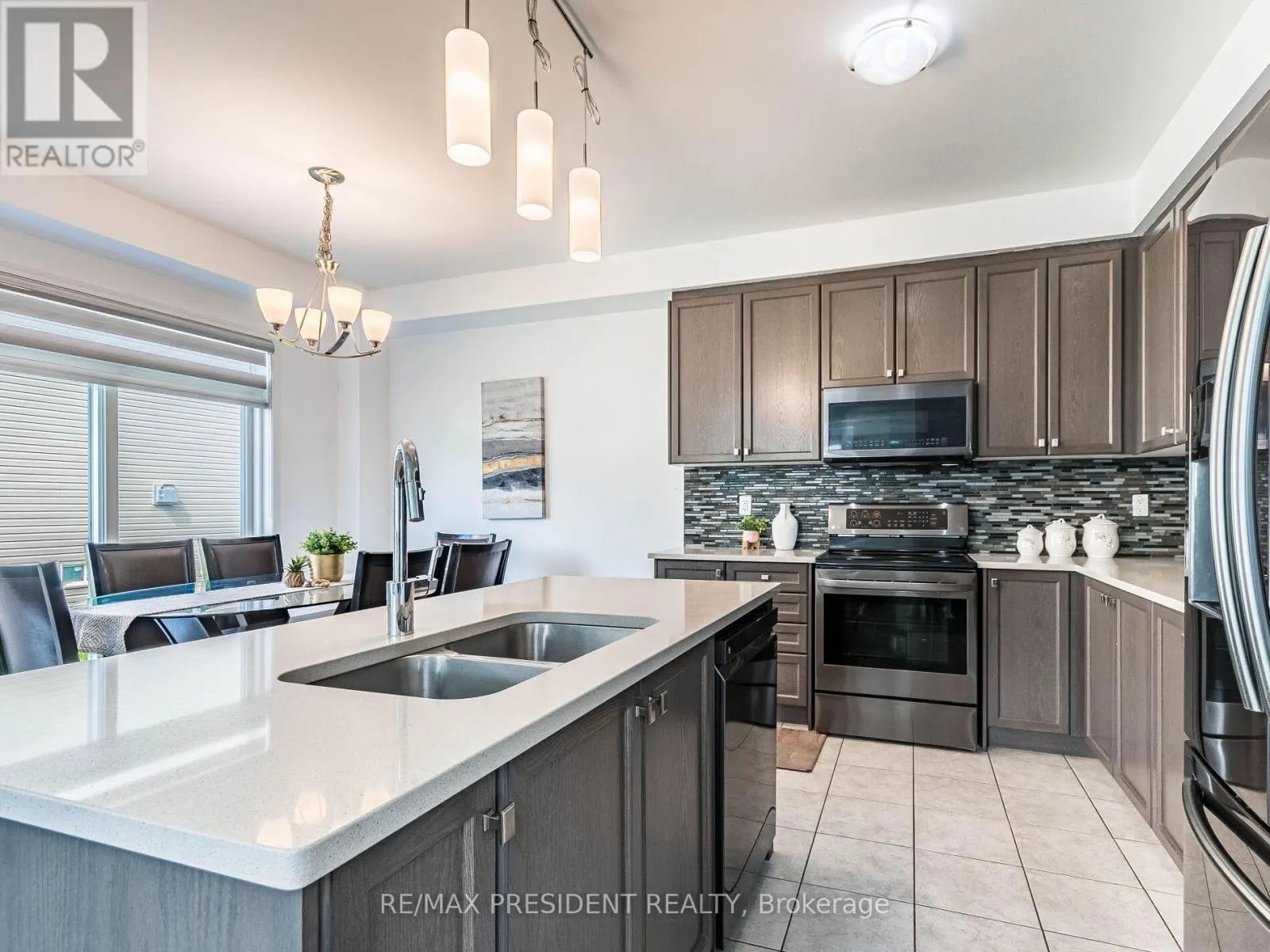 161 MUNRO CIRCLE E
