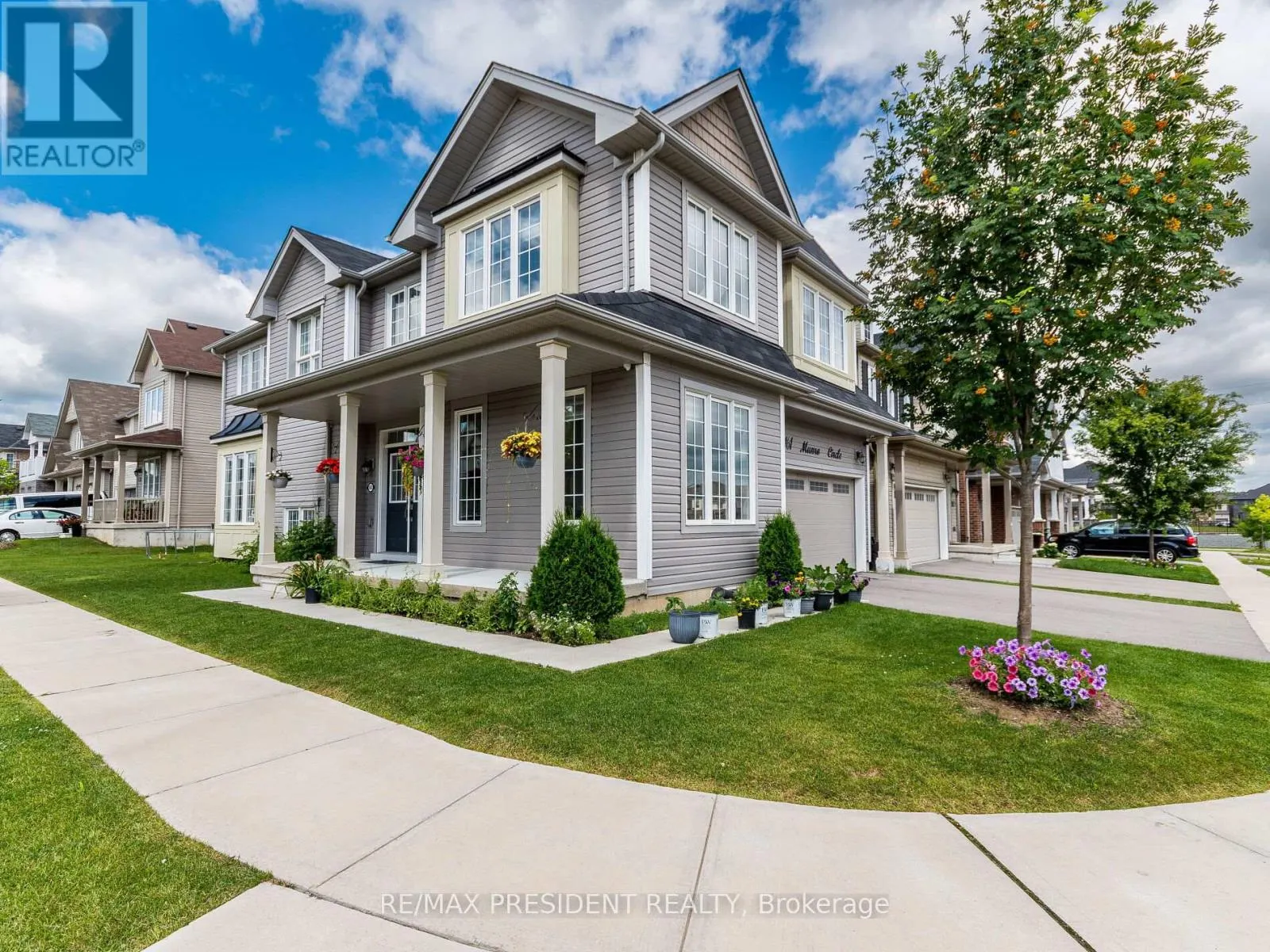 161 MUNRO CIRCLE E