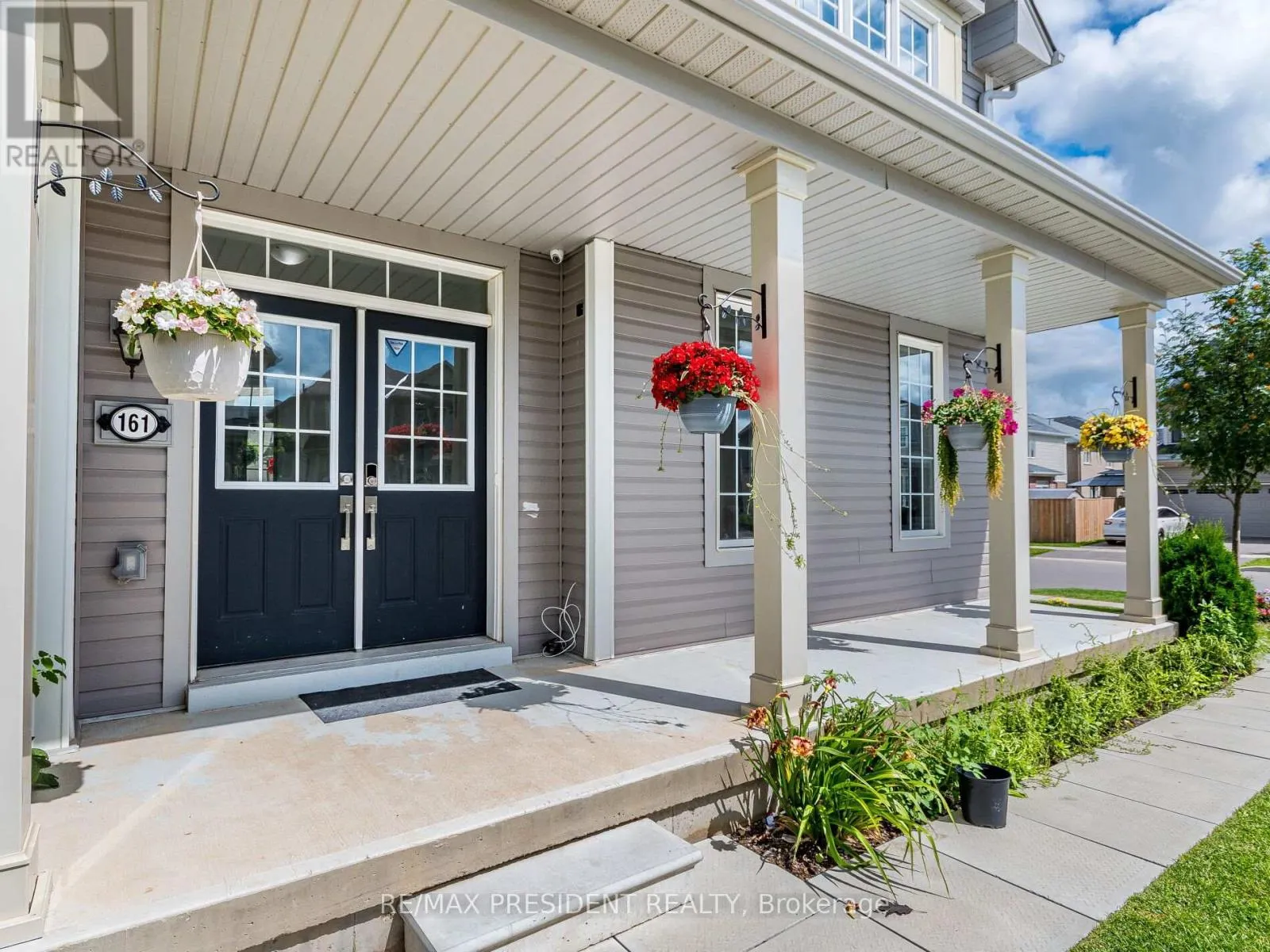 161 MUNRO CIRCLE E