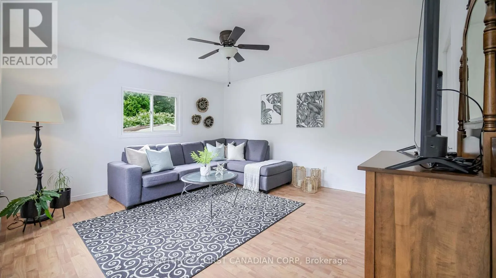 8591 GLENDON DRIVE