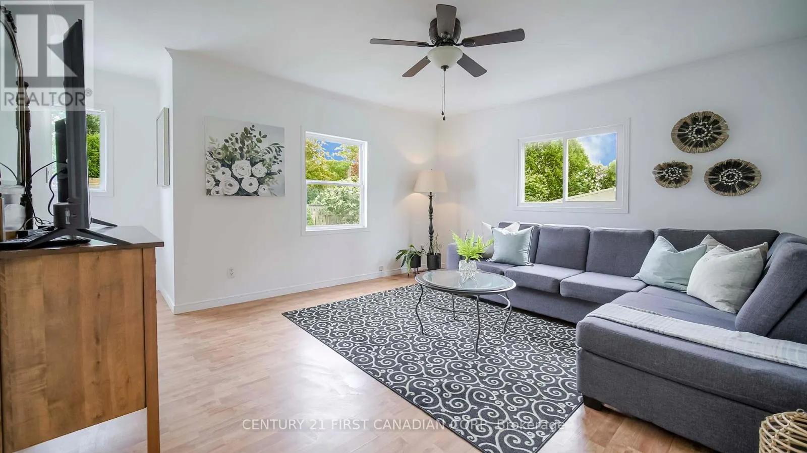 8591 GLENDON DRIVE