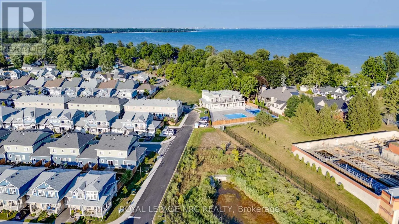 B - 12 SHORES LANE, #B