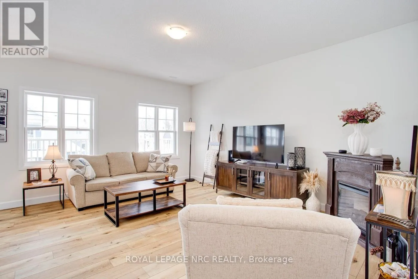 B - 12 SHORES LANE, #B