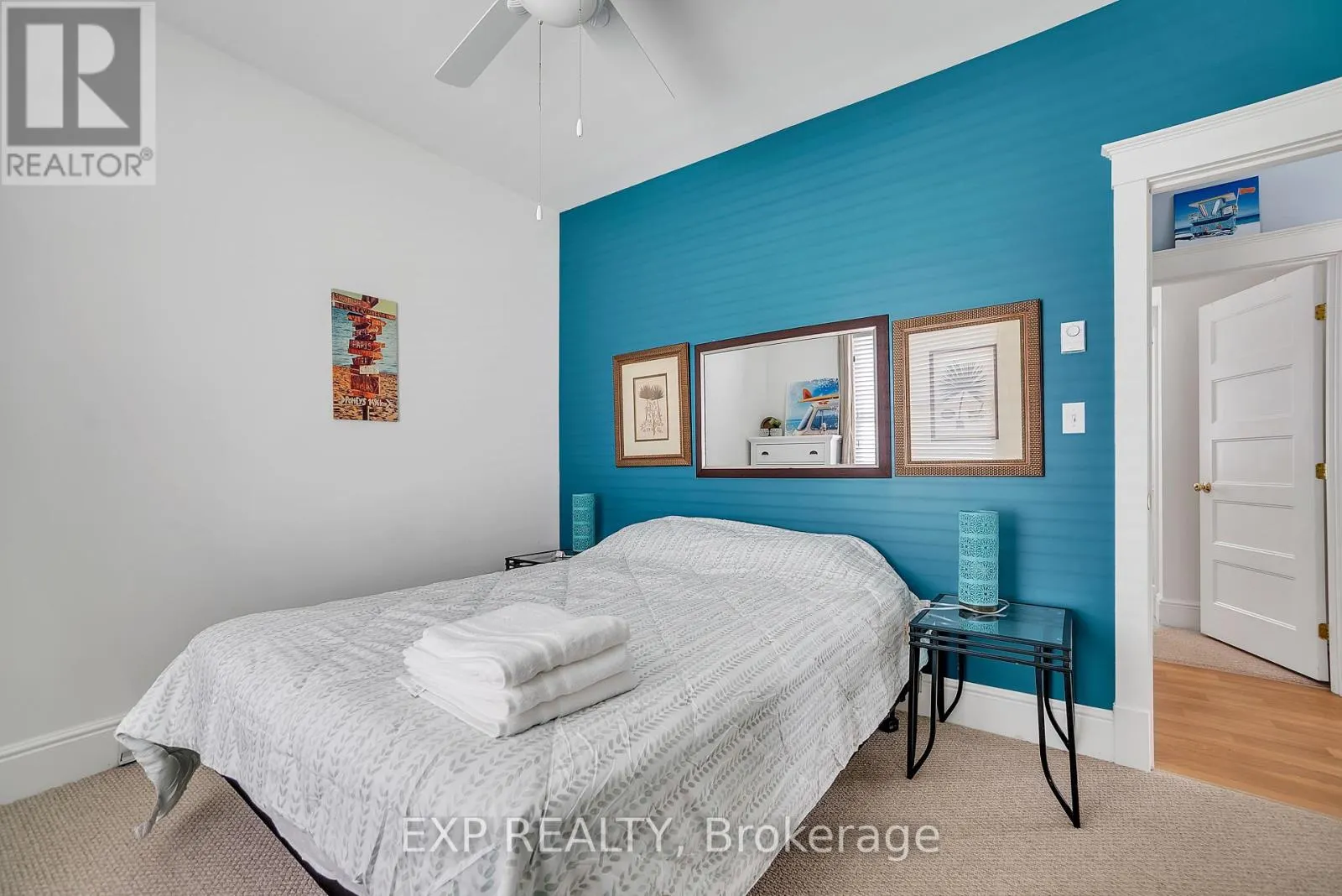 48 MEADOWVIEW LANE