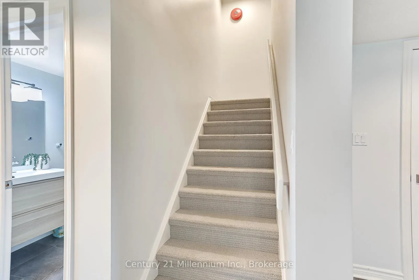 118 - 169 JOZO WEIDER BOULEVARD, #118