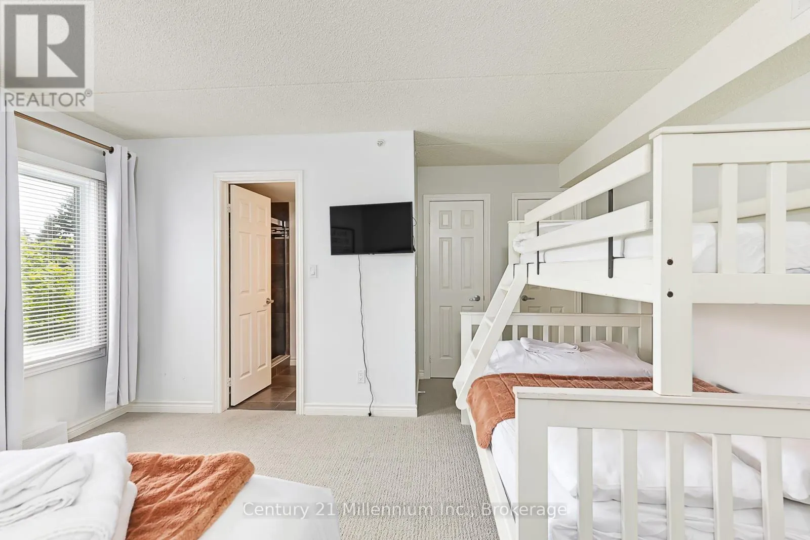 118 - 169 JOZO WEIDER BOULEVARD, #118