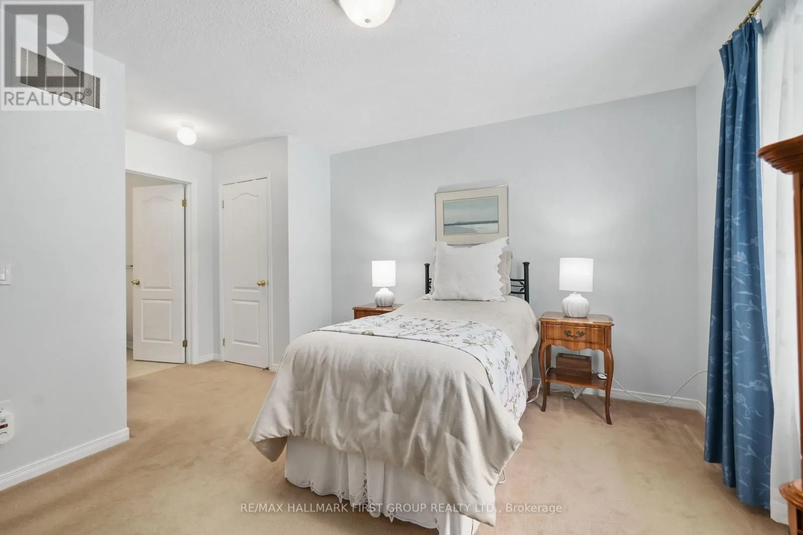 UNIT 6 - 740 CARLISLE STREET