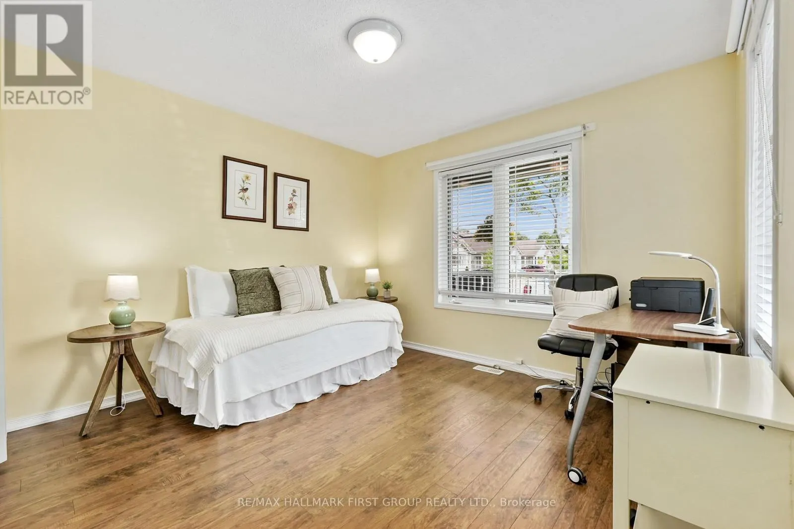 UNIT 6 - 740 CARLISLE STREET