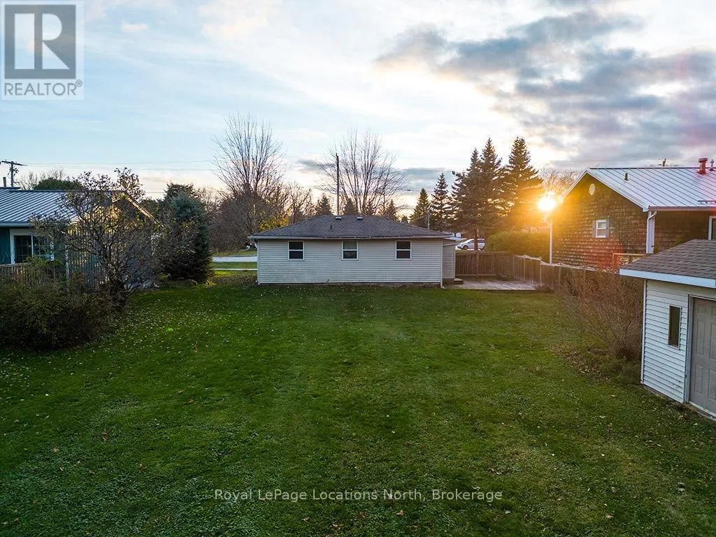 14 NAPIER STREET E