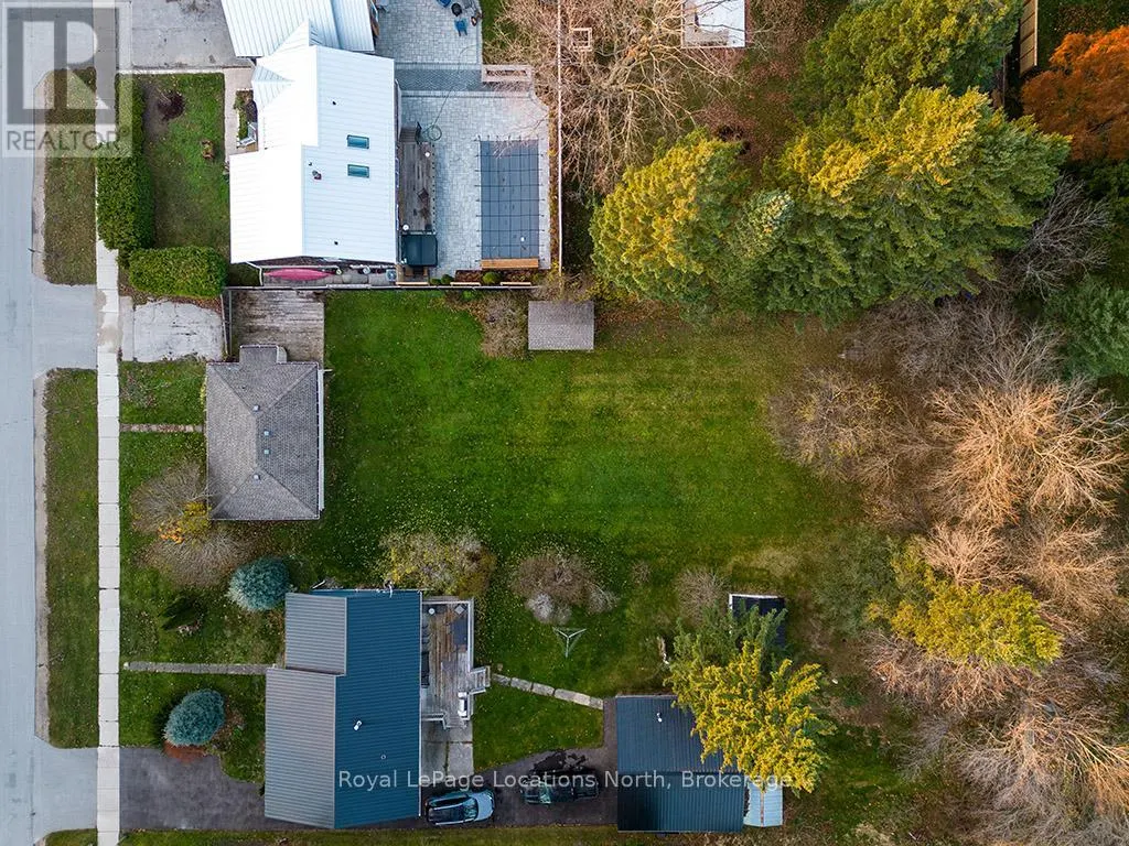 14 NAPIER STREET E