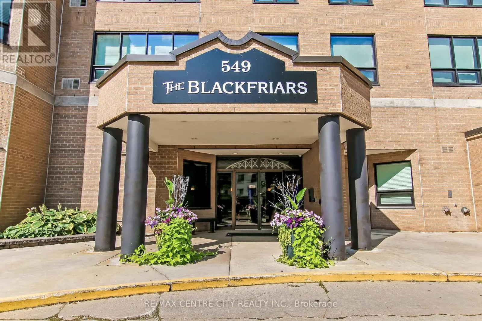205 - 549 RIDOUT STREET N, #205