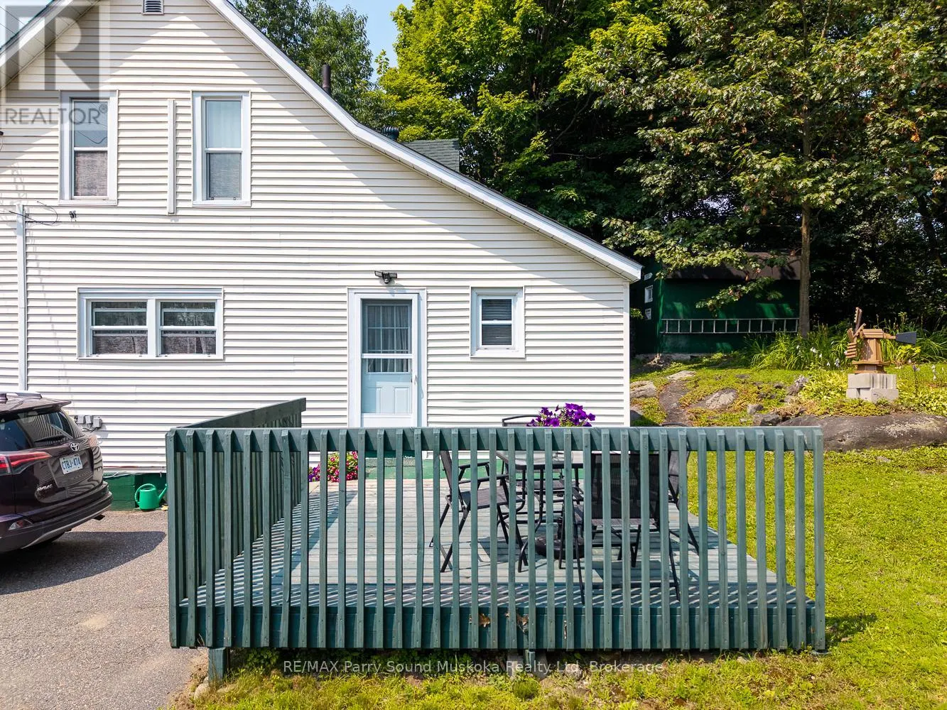 49 CASCADE STREET
