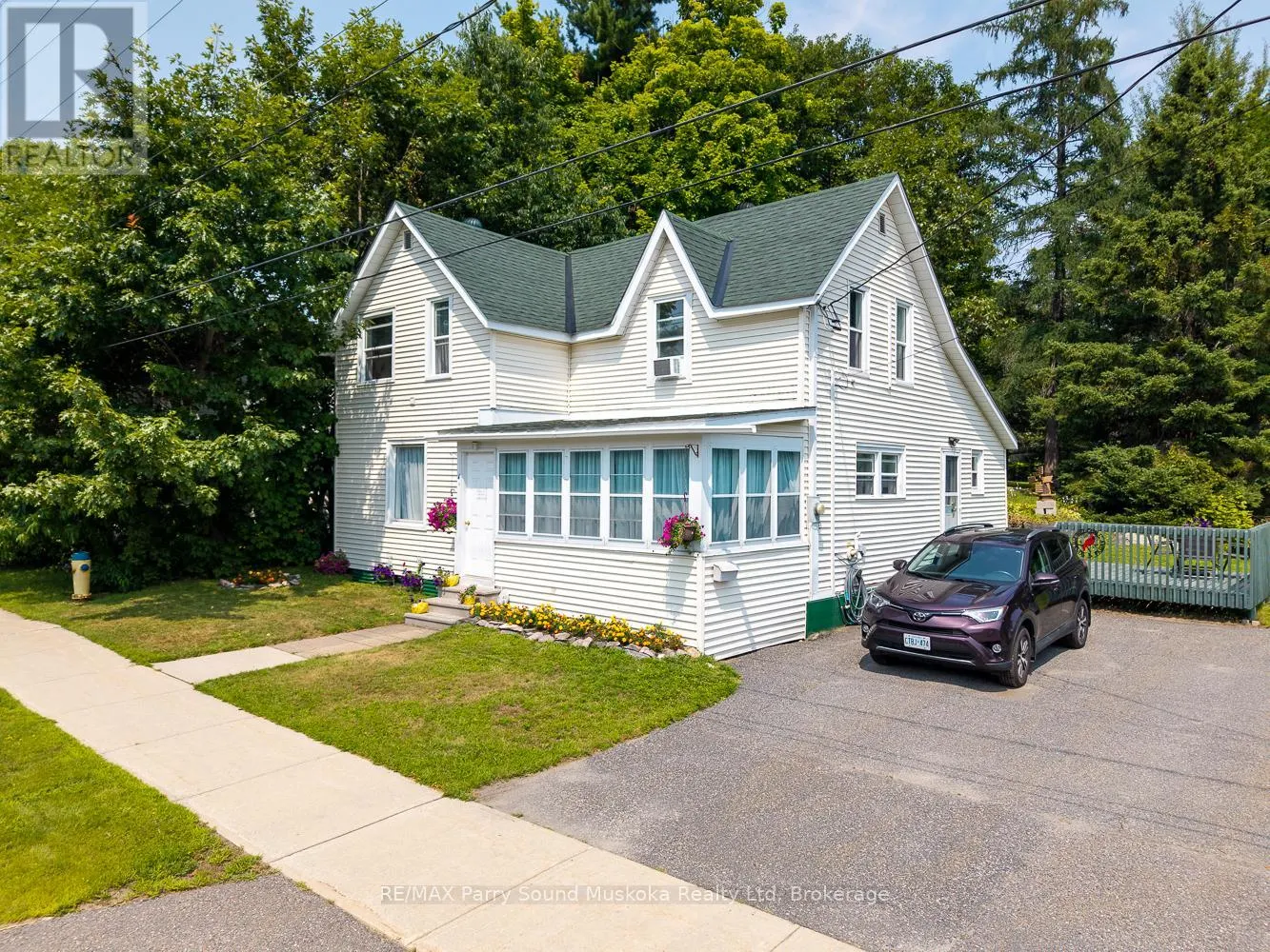 49 CASCADE STREET