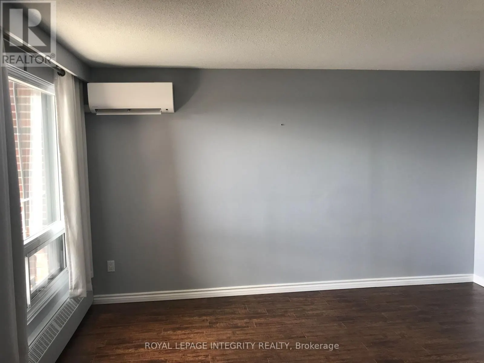 815 - 20 CHESTERTON DRIVE