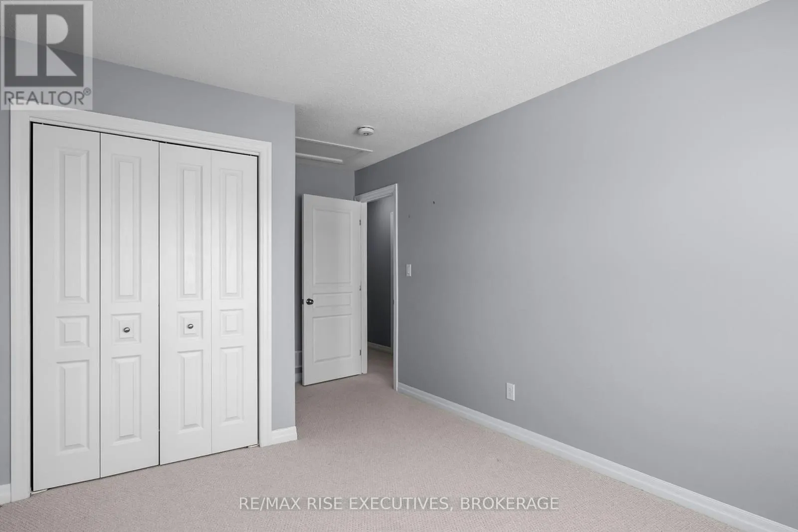 1369 TREMONT DRIVE