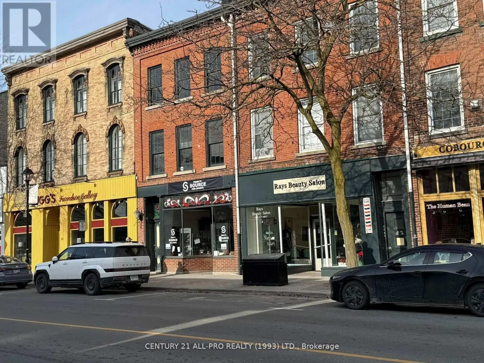 84 KING STREET W