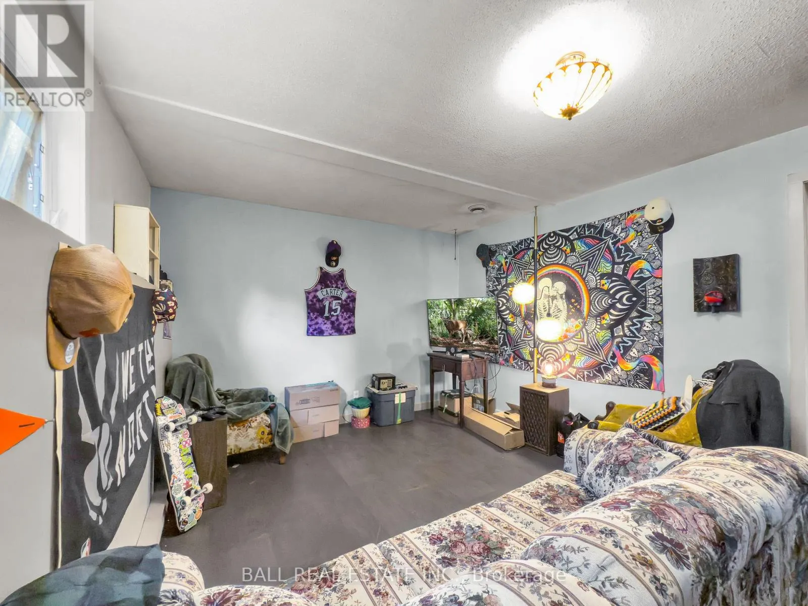230 YONGE STREET