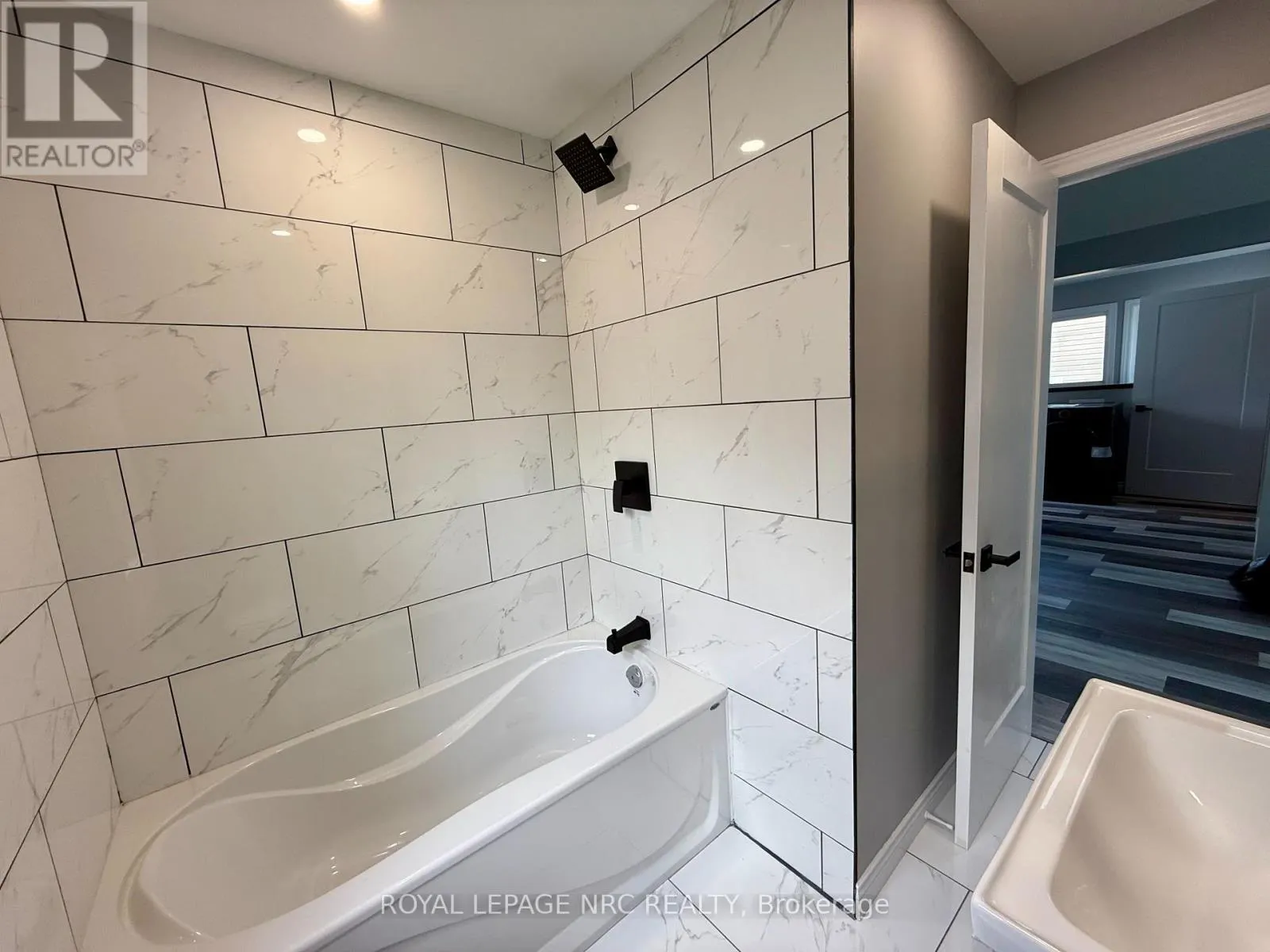 10556 WOODLAND DRIVE