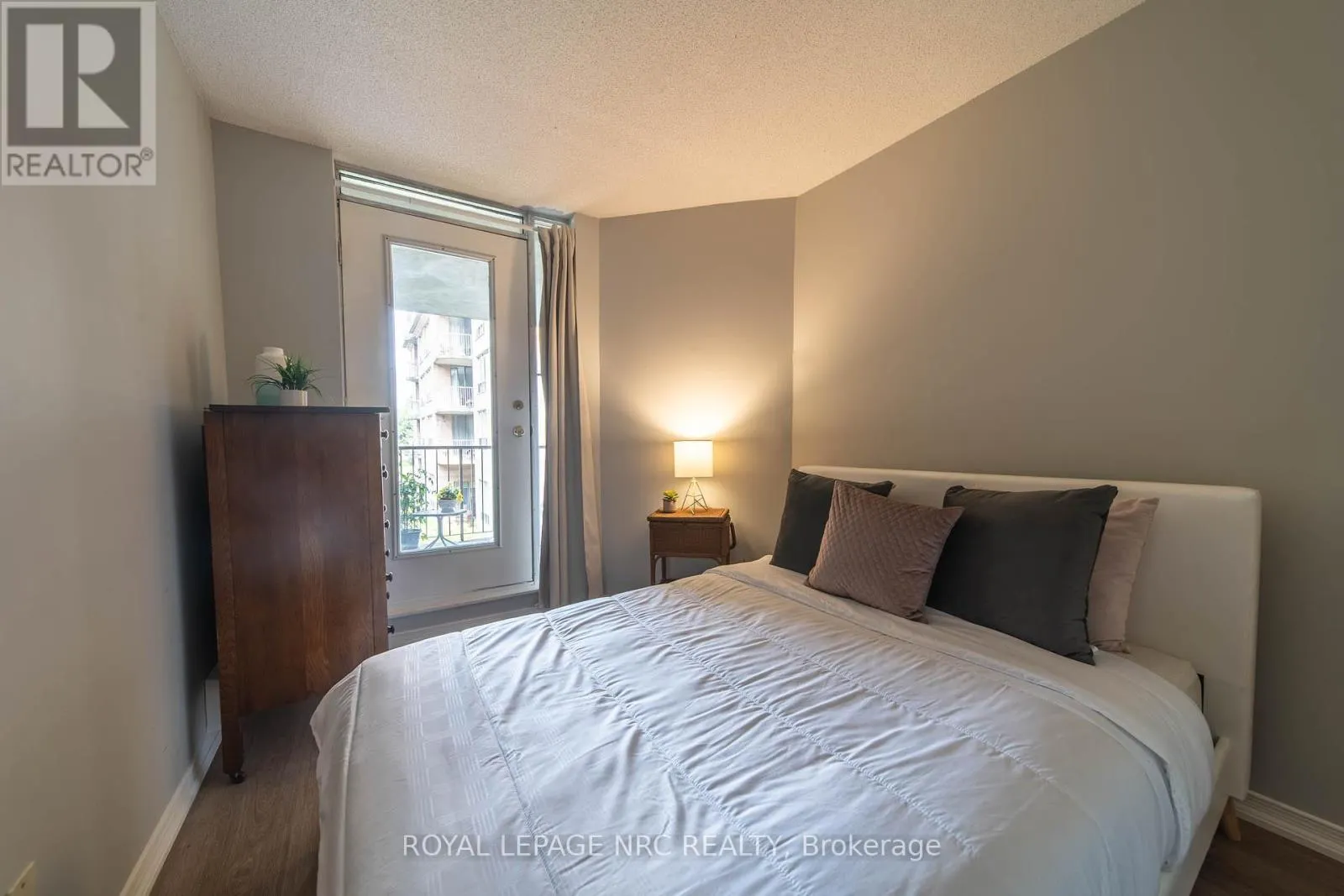 203 - 8111 FOREST GLEN DRIVE, #203