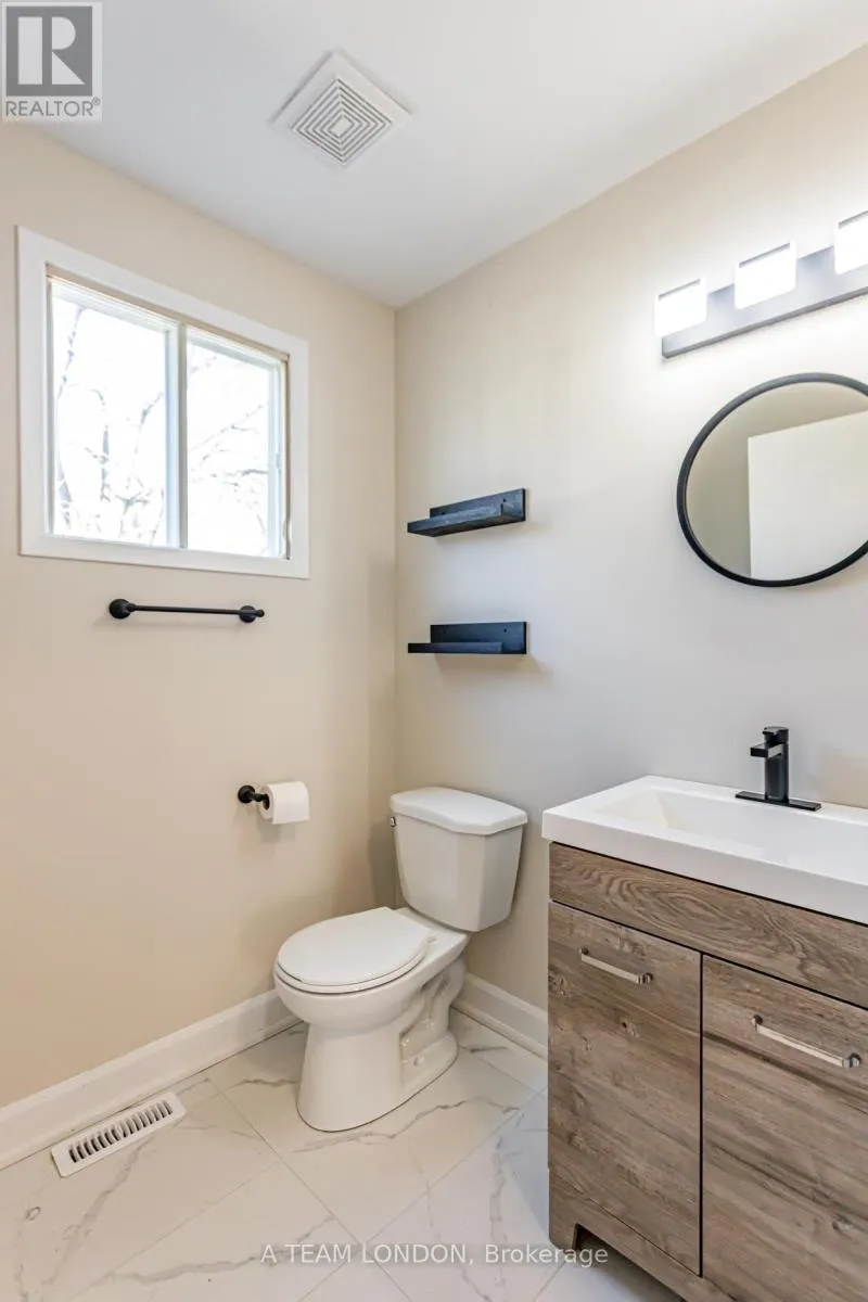 77 - 35 WATERMAN AVENUE, #77