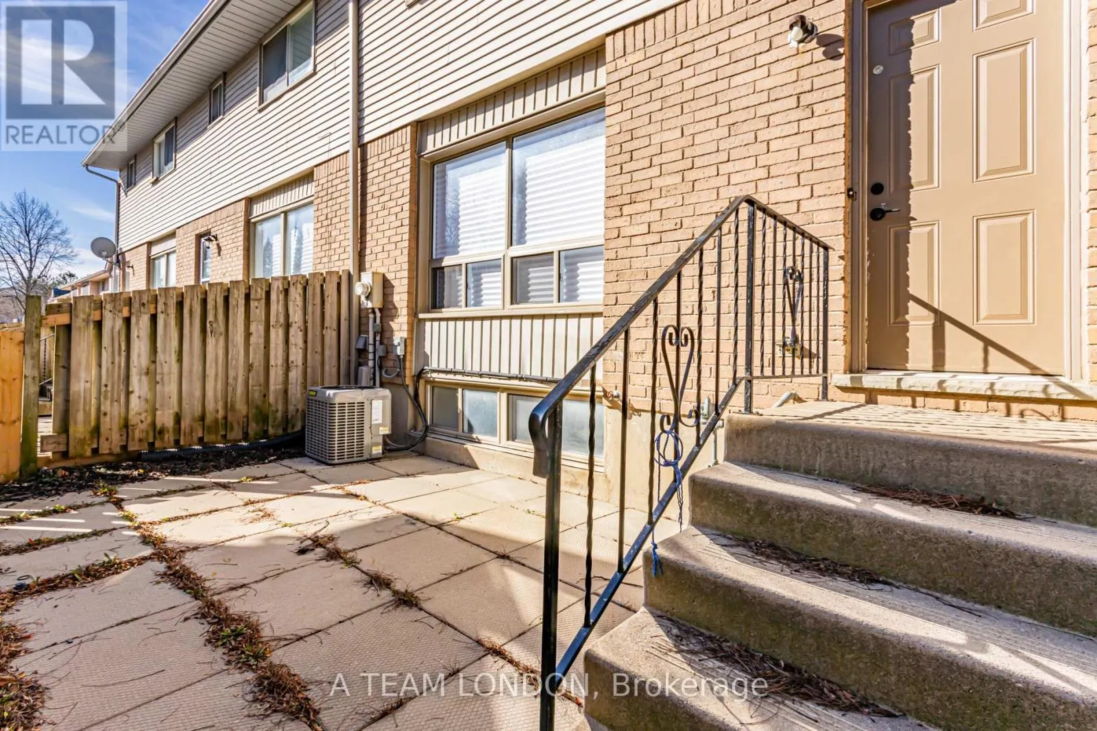 77 - 35 WATERMAN AVENUE, #77