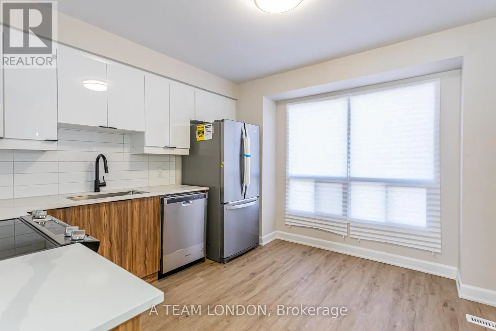 77 - 35 WATERMAN AVENUE, #77