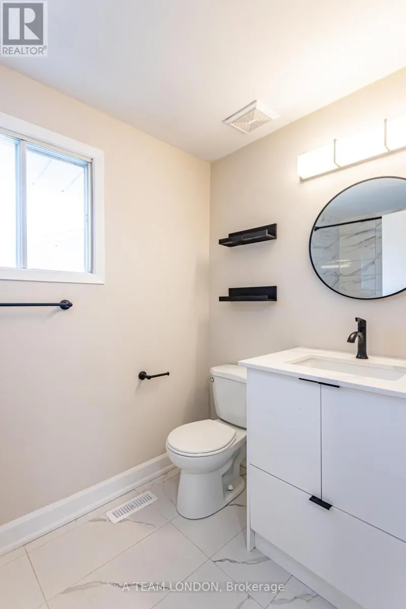 77 - 35 WATERMAN AVENUE, #77