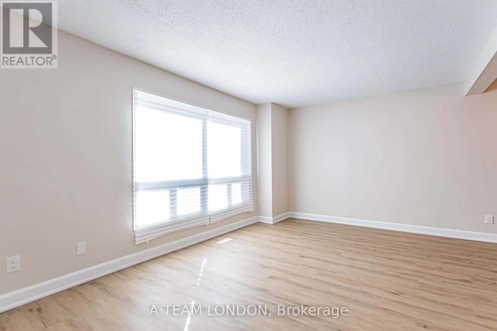77 - 35 WATERMAN AVENUE, #77