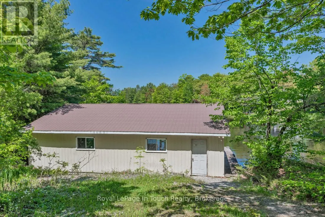 285 CROOKED BAY ROAD